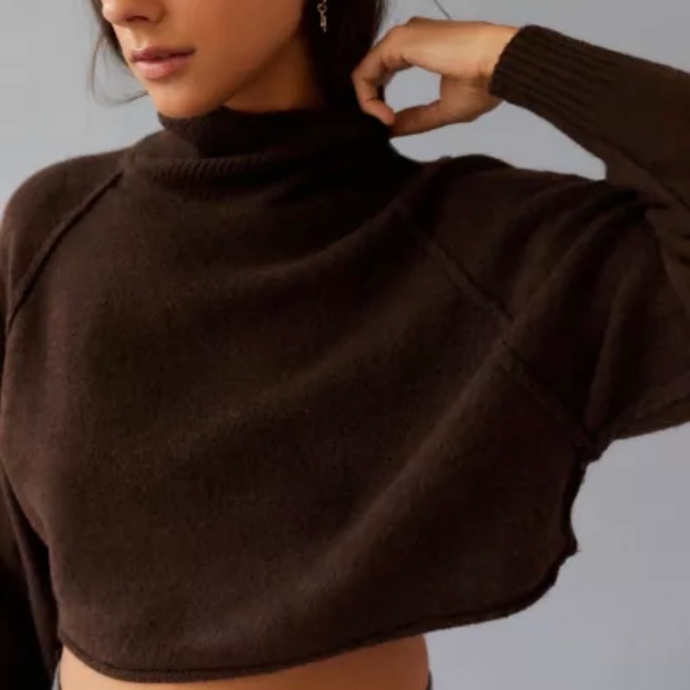 UO Kyla Turtleneck Sweater